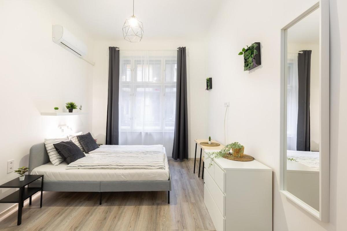 Mars Apartamento